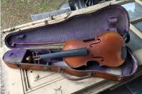 Violon d etude.JPG